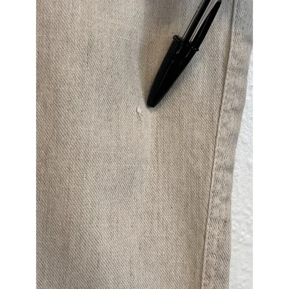 Sold - Picture 6 of 9